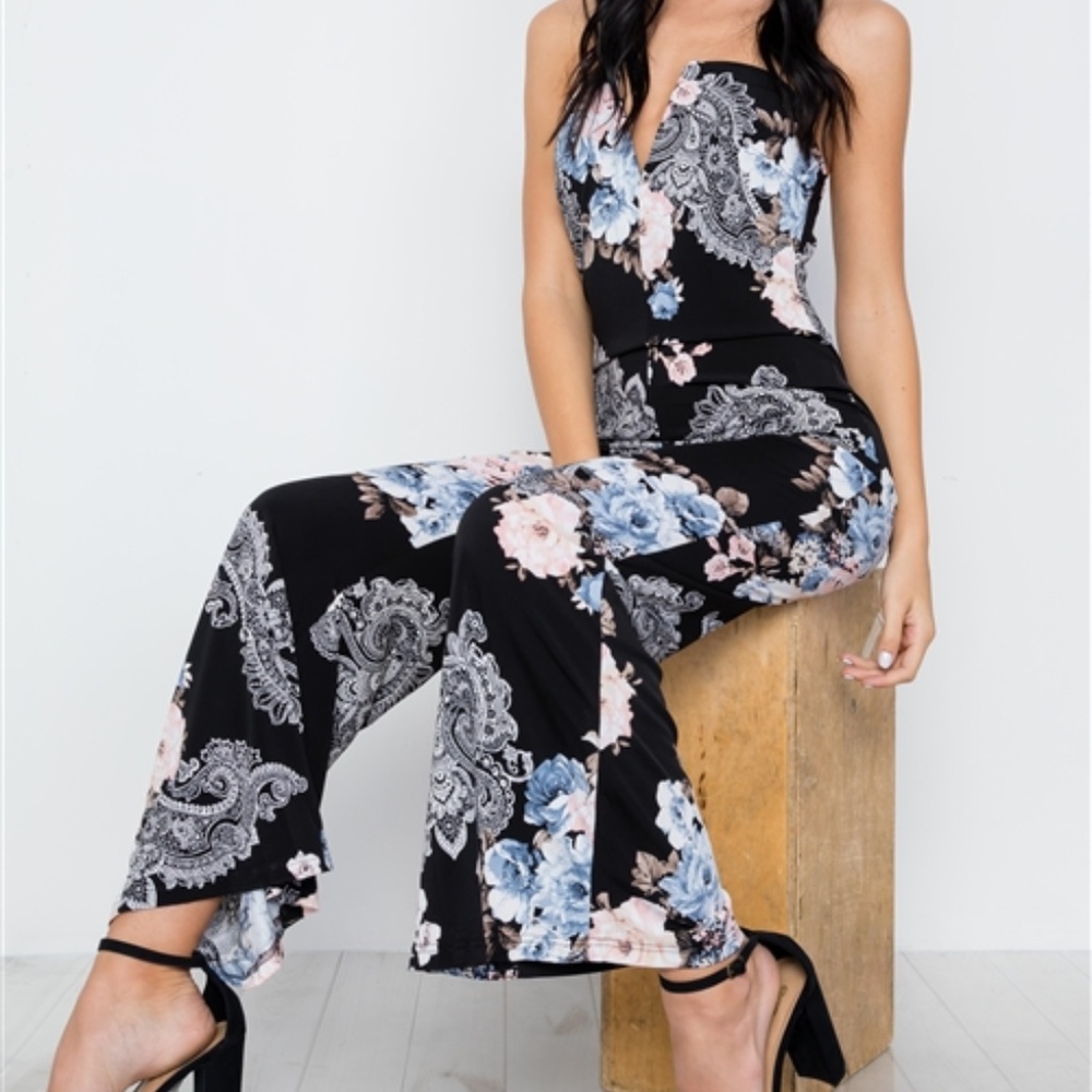 BLACK FLORAL PRINT STRAPLESS WIDE LEG JUMPSUIT